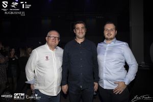 Sharks in Geneva  174